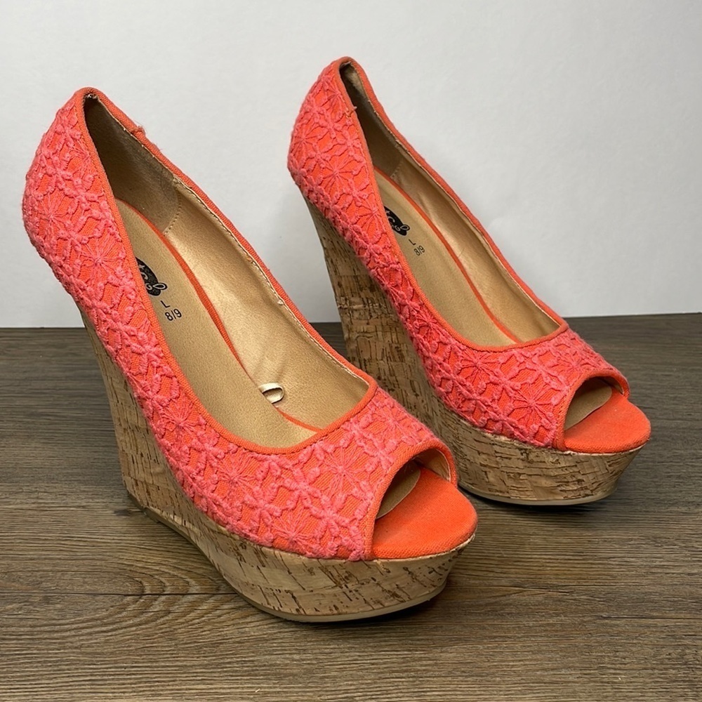Rue 21 Coral Orange Platform Wedge Heels, size 8/9